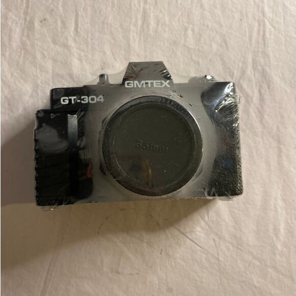 Vintage GMTEX GT-304 35mm Film Camera w/ Box & Manual New Old Stock - Picture 2 of 4